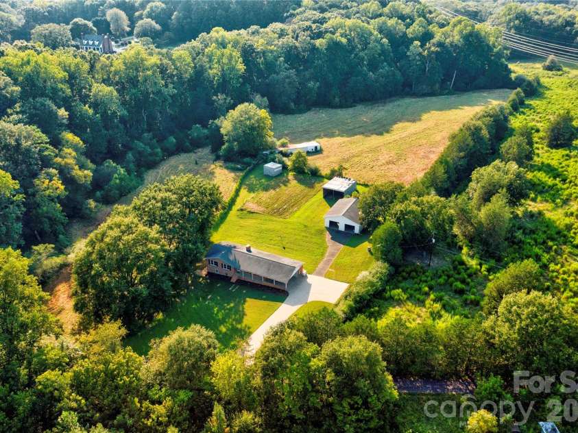 113 Idlewood Court, Kings Mountain, NC 28086.  MLS# CAR4421080, YatesRealty ID 48659. 