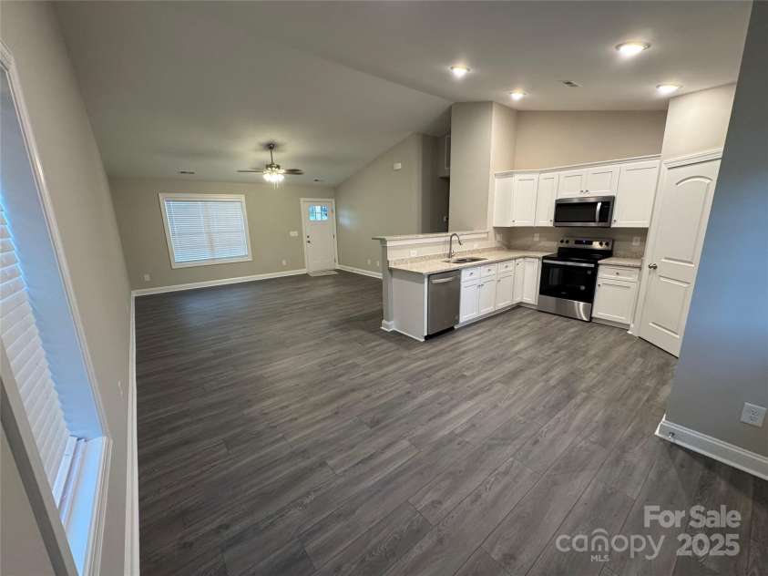 1311 Meadow Avenue, Kannapolis, NC 28083.  MLS# CAR4237185, YatesRealty ID 4866. 