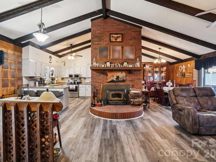 36 Kimberly Drive, Canton, NC 28716.  MLS# CAR4347339, YatesRealty ID 4866. 