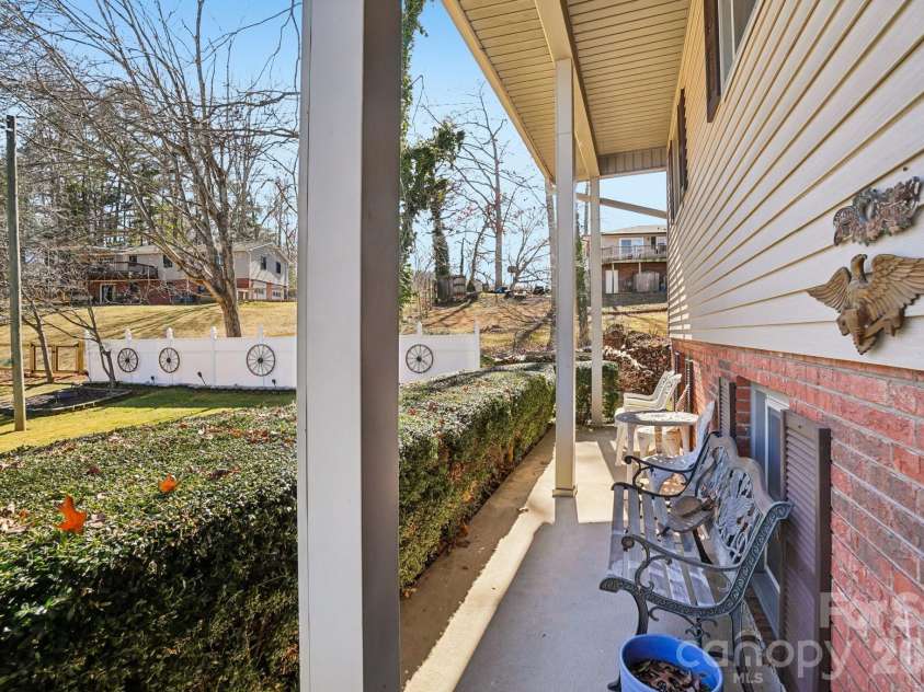 36 Kimberly Drive, Canton, NC 28716.  MLS# CAR4347339, YatesRealty ID 4866. 