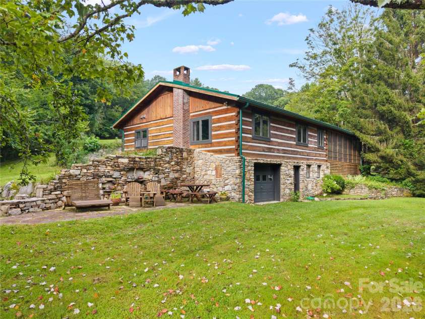 1061 Indian Trail Road, Mars Hill, NC 28754.  MLS# CAR4417141, YatesRealty ID 48665. 