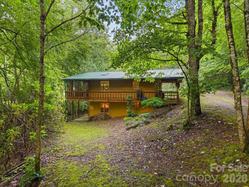 1061 Indian Trail Road, Mars Hill, NC 28754.  MLS# CAR4417141, YatesRealty ID 48665. 