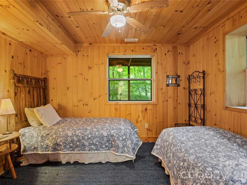 1061 Indian Trail Road, Mars Hill, NC 28754.  MLS# CAR4417141, YatesRealty ID 48665. 