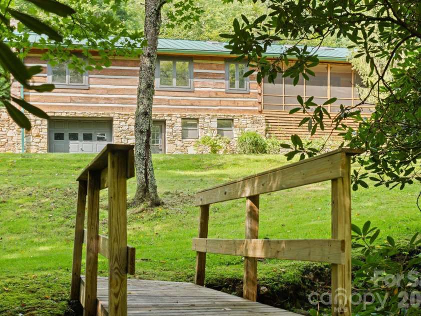 1061 Indian Trail Road, Mars Hill, NC 28754.  MLS# CAR4417141, YatesRealty ID 48665. 