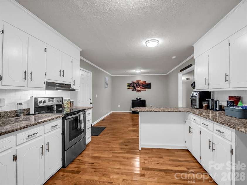 252 Old Sunshine Road, Bostic, NC 28018.  MLS# CAR4421030, YatesRealty ID 48668. Kitchen