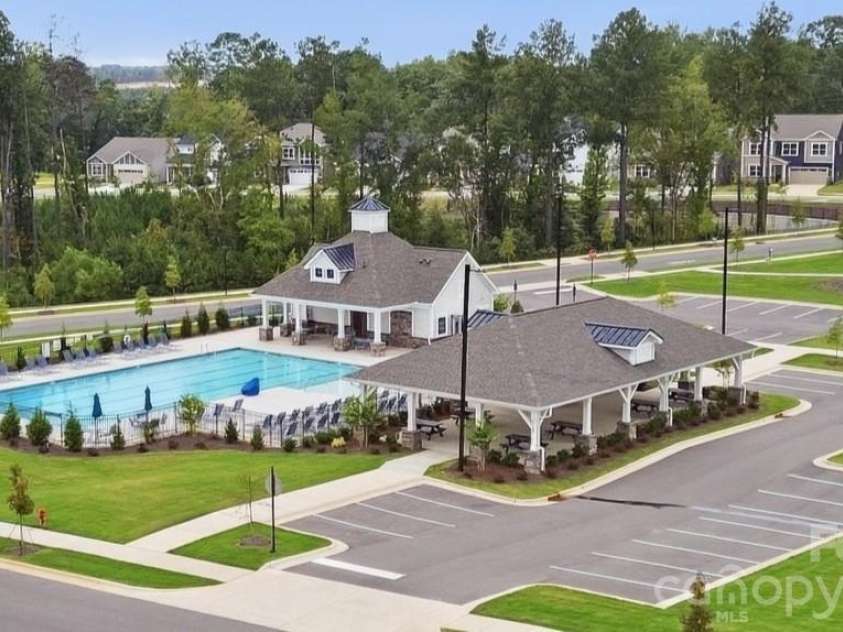 2570 Selbourne Drive, Gastonia, NC 28052.  MLS# CAR4421471, YatesRealty ID 48669. 