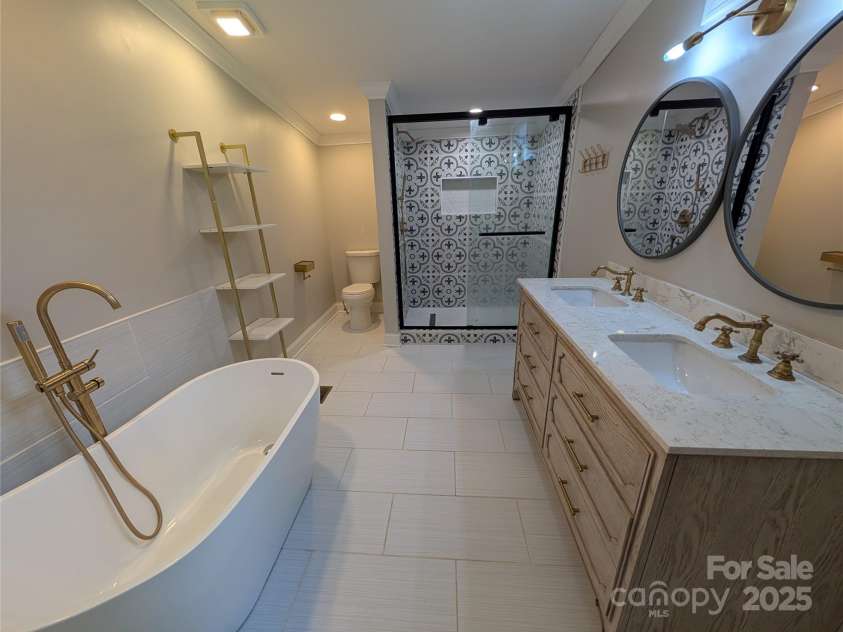 340 Freedom Drive, Salisbury, NC 28147.  MLS# CAR4332756, YatesRealty ID 4867. 
