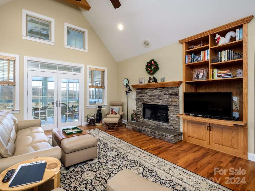 56 Uloque Court, Brevard, NC 28712.  MLS# CAR4205388, YatesRealty ID 4867. 