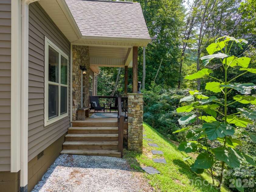 13 Cullsiah Cove Road, Robbinsville, NC 28771.  MLS# CAR4421353, YatesRealty ID 48673. 