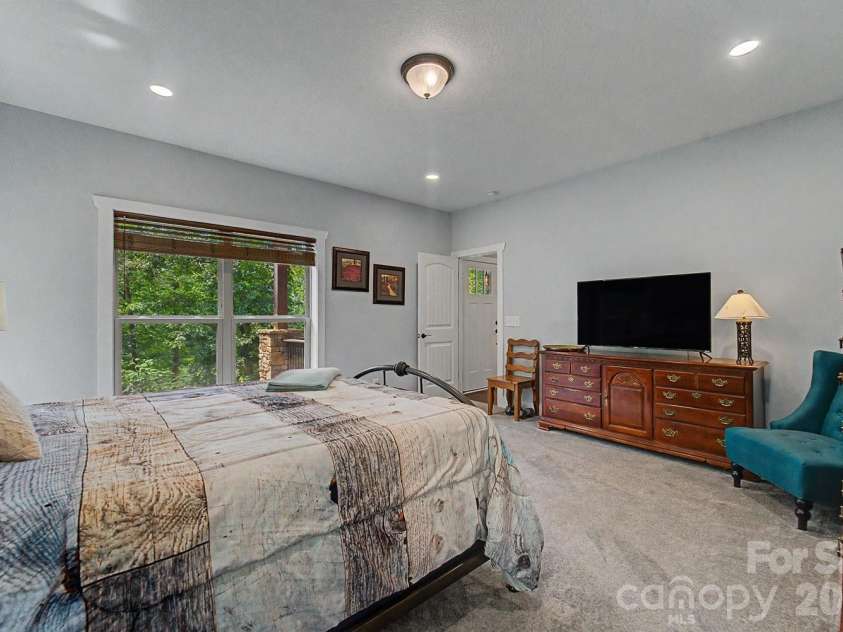 13 Cullsiah Cove Road, Robbinsville, NC 28771.  MLS# CAR4421353, YatesRealty ID 48673. 