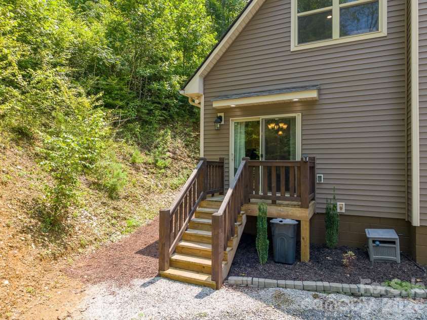 13 Cullsiah Cove Road, Robbinsville, NC 28771.  MLS# CAR4421353, YatesRealty ID 48673. 