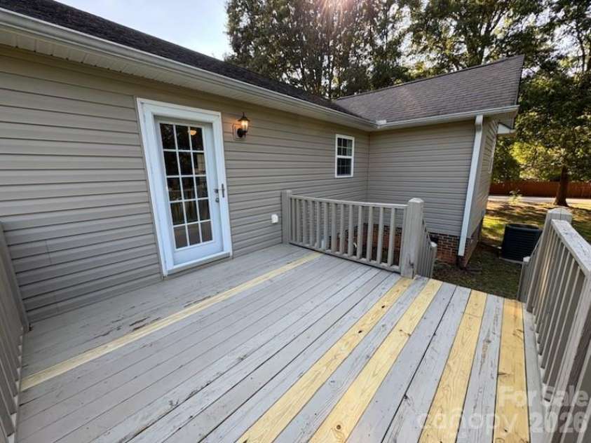 412 Kirk Street, China Grove, NC 28023.  MLS# CAR4420997, YatesRealty ID 48674. 