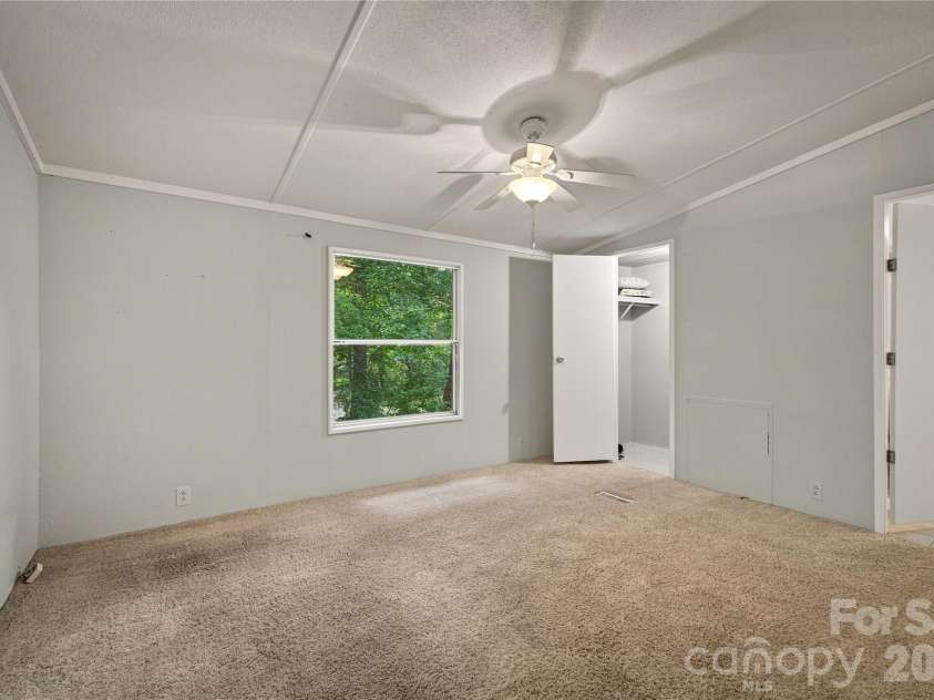 2414 Conley Bumgarner Road, Morganton, NC 28655.  MLS# CAR4420360, YatesRealty ID 48675. 
