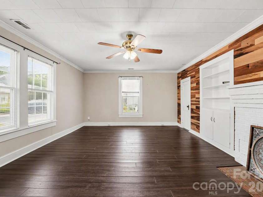 1911 Central Drive, Kannapolis, NC 28083.  MLS# CAR4420924, YatesRealty ID 48678. Living room
