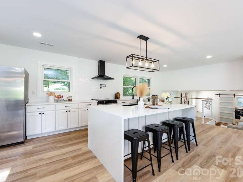 301 Dollar Circle, Charlotte, NC 28270.  MLS# CAR4336671, YatesRealty ID 4868. 