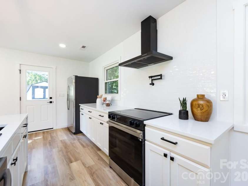 301 Dollar Circle, Charlotte, NC 28270.  MLS# CAR4336671, YatesRealty ID 4868. 