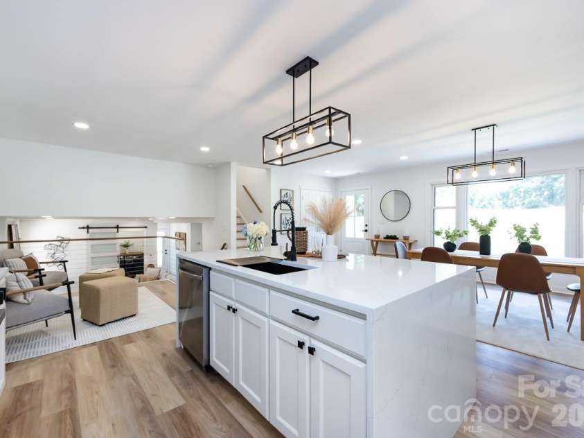 301 Dollar Circle, Charlotte, NC 28270.  MLS# CAR4336671, YatesRealty ID 4868. 