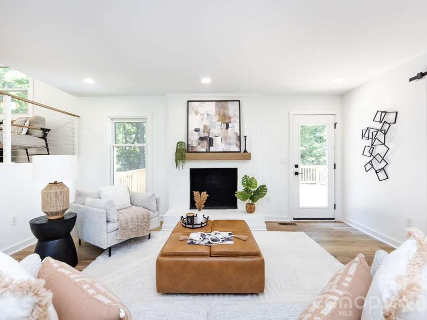 301 Dollar Circle, Charlotte, NC 28270.  MLS# CAR4336671, YatesRealty ID 4868. 