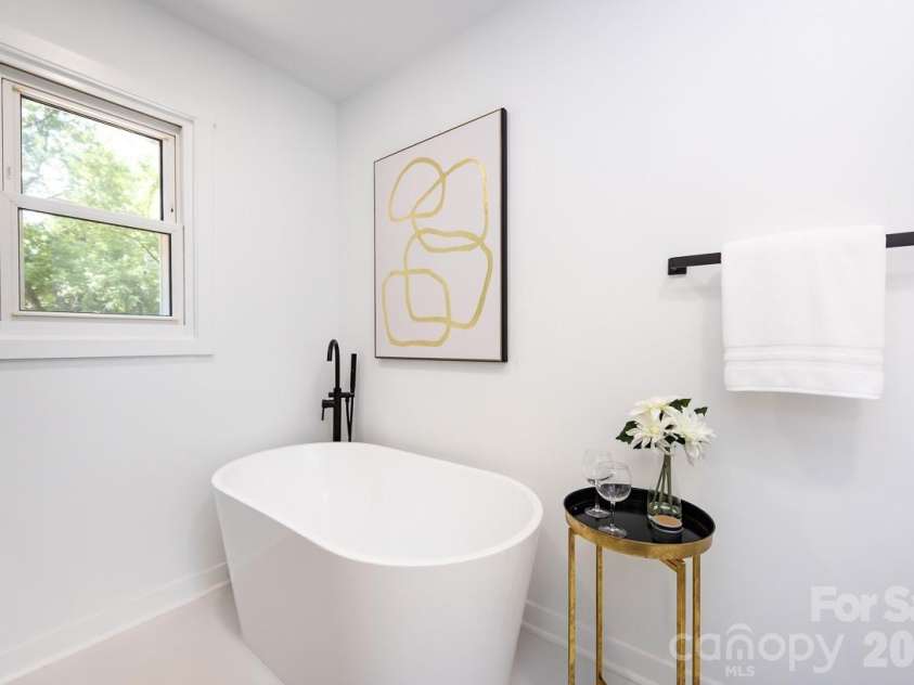 301 Dollar Circle, Charlotte, NC 28270.  MLS# CAR4336671, YatesRealty ID 4868. 