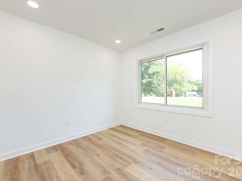 301 Dollar Circle, Charlotte, NC 28270.  MLS# CAR4336671, YatesRealty ID 4868. 