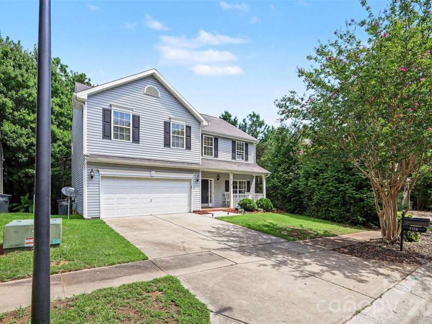 7218 Cascading Pines Drive, Fort Mill, SC 29708.  MLS# CAR4411694, YatesRealty ID 48680. 