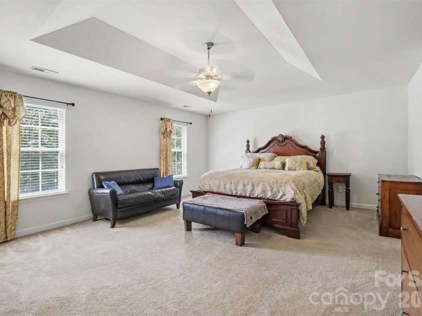 7218 Cascading Pines Drive, Fort Mill, SC 29708.  MLS# CAR4411694, YatesRealty ID 48680. 