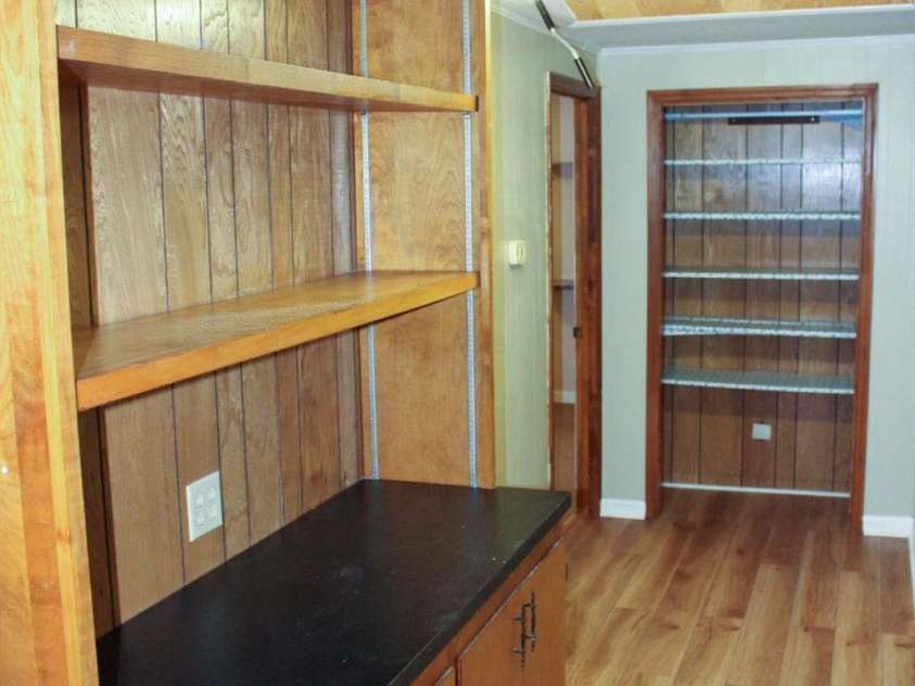 70 Fox Mountain Road, Columbus, NC 28722.  MLS# CAR4421063, YatesRealty ID 48681. 