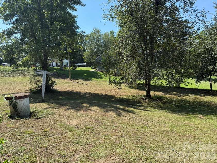 1650 Berkley Street, Lenoir, NC 28645.  MLS# CAR4420897, YatesRealty ID 48683. Back Yard