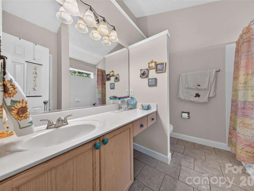 1510 Bellridge Road, Rock Hill, SC 29732.  MLS# CAR4408401, YatesRealty ID 48684. 