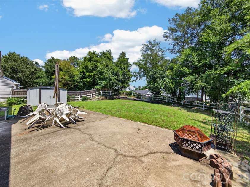 1510 Bellridge Road, Rock Hill, SC 29732.  MLS# CAR4408401, YatesRealty ID 48684. 