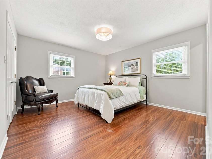 2219 36th Avenue, Hickory, NC 28601.  MLS# CAR4421520, YatesRealty ID 48687. 