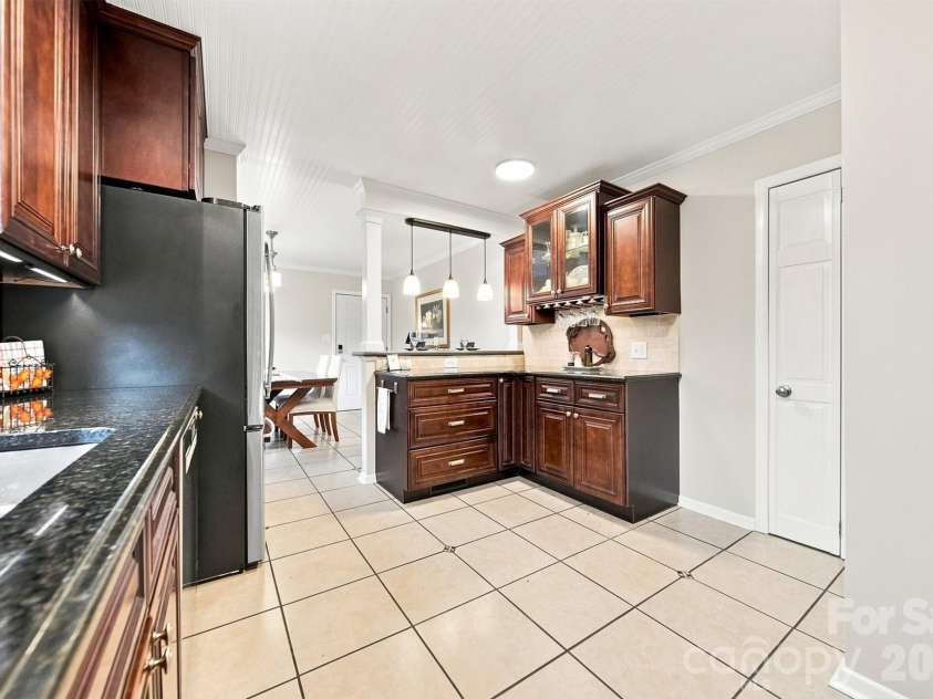 2219 36th Avenue, Hickory, NC 28601.  MLS# CAR4421520, YatesRealty ID 48687. 