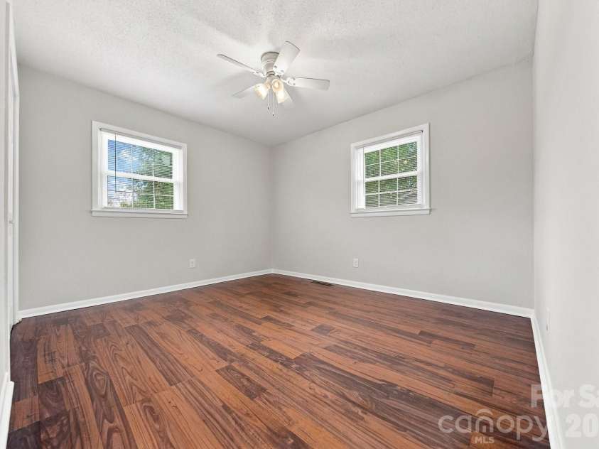 2219 36th Avenue, Hickory, NC 28601.  MLS# CAR4421520, YatesRealty ID 48687. 