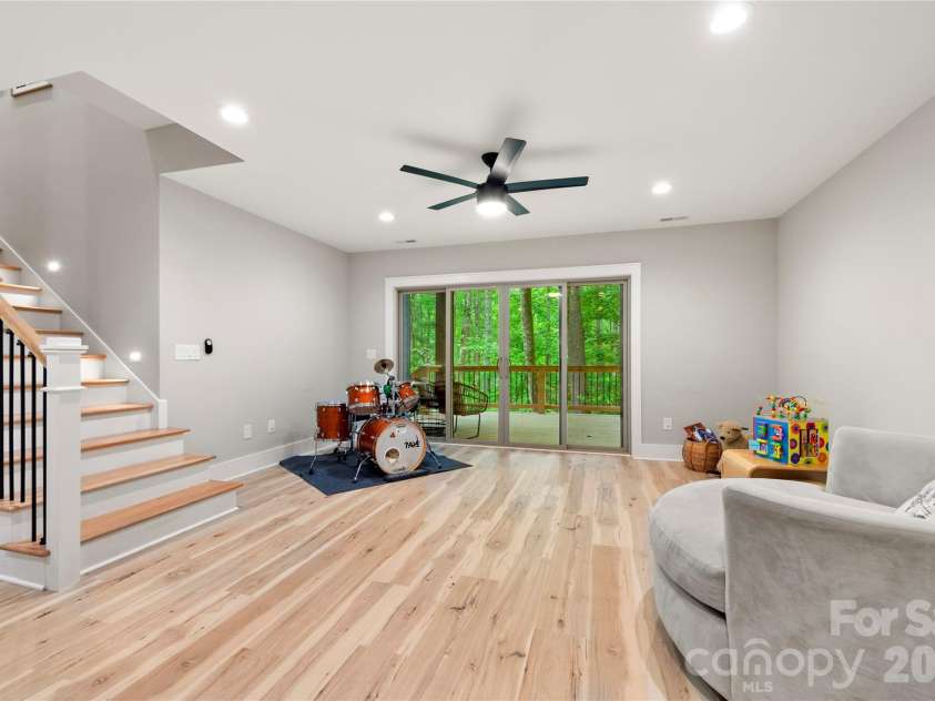 68 Huckleberry Ridge Lane, Zirconia, NC 28790.  MLS# CAR4265431, YatesRealty ID 4869. 