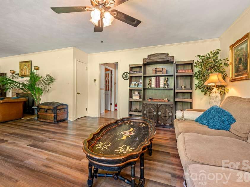 15 Meadowlark Drive, Tryon, NC 28782.  MLS# CAR4421124, YatesRealty ID 48690. 