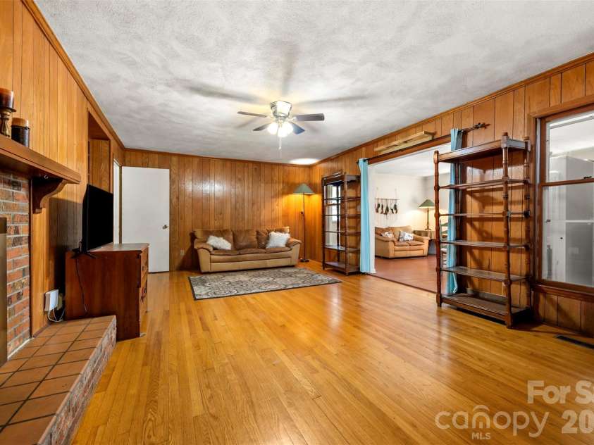 15 Meadowlark Drive, Tryon, NC 28782.  MLS# CAR4421124, YatesRealty ID 48690. 