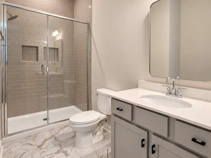 812 19th Street, Charlotte, NC 28205.  MLS# CAR4415955, YatesRealty ID 48692. Bathroom3 main floor