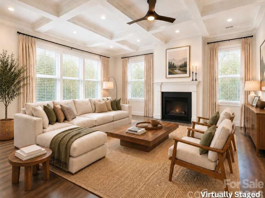 812 19th Street, Charlotte, NC 28205.  MLS# CAR4415955, YatesRealty ID 48692. Great room (Virtually Staged)