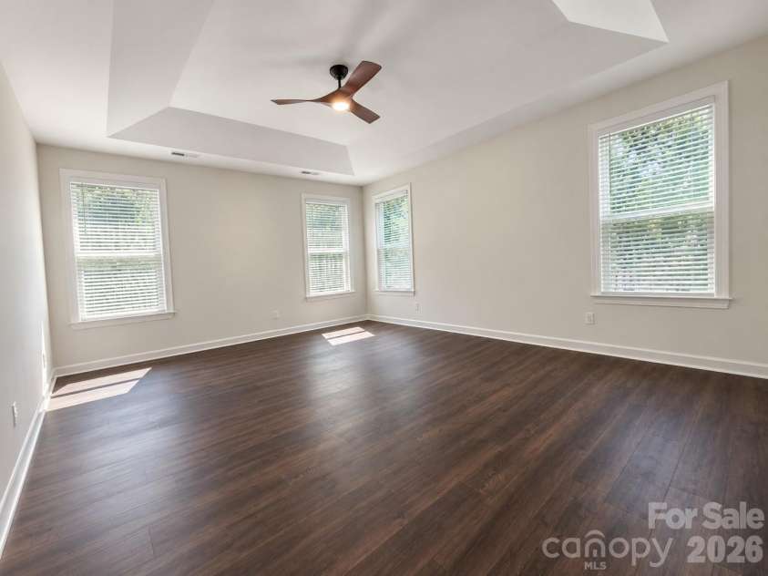 812 19th Street, Charlotte, NC 28205.  MLS# CAR4415955, YatesRealty ID 48692. Primary Bedroom