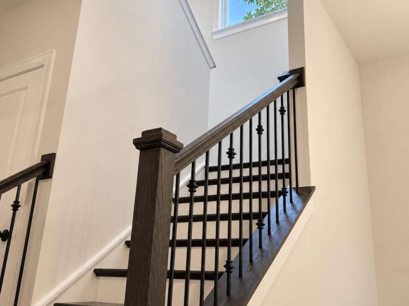 812 19th Street, Charlotte, NC 28205.  MLS# CAR4415955, YatesRealty ID 48692. Skyward View Stairs
