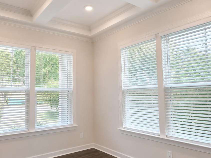 812 19th Street, Charlotte, NC 28205.  MLS# CAR4415955, YatesRealty ID 48692. Study/Home office