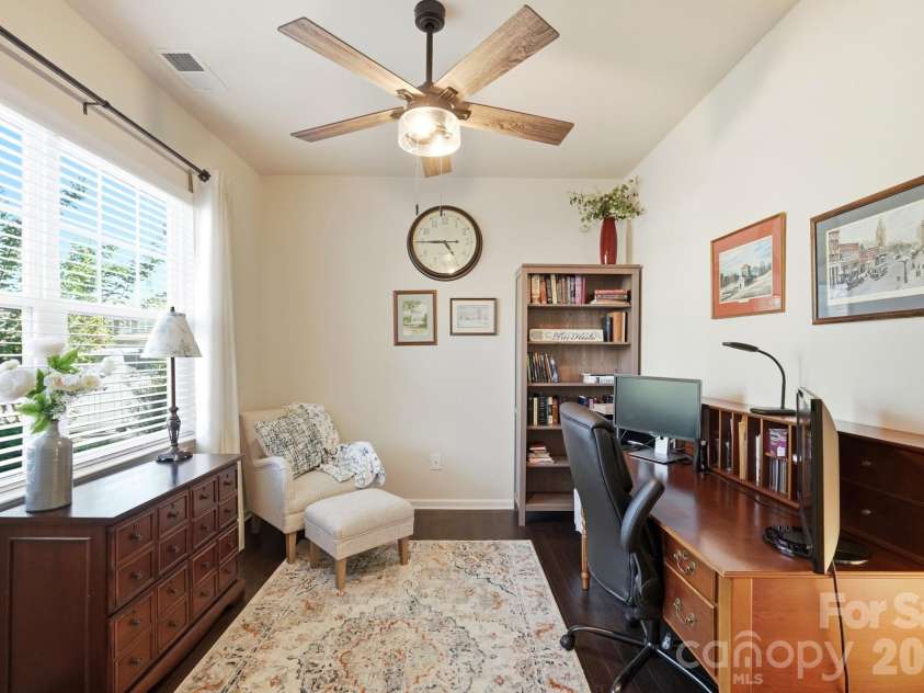 15931 Harbor Hill Drive, Charlotte, NC 28273.  MLS# CAR4421390, YatesRealty ID 48693. 