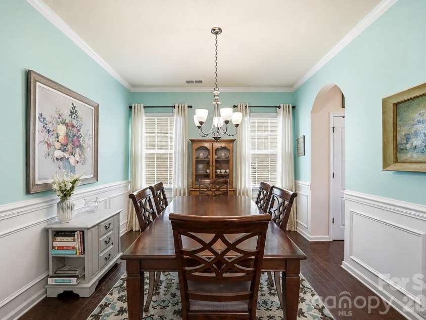 15931 Harbor Hill Drive, Charlotte, NC 28273.  MLS# CAR4421390, YatesRealty ID 48693. 