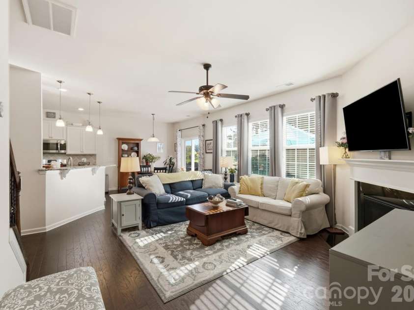 15931 Harbor Hill Drive, Charlotte, NC 28273.  MLS# CAR4421390, YatesRealty ID 48693. 