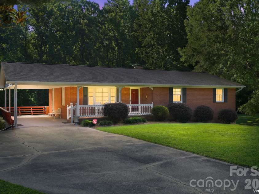 538 Pecan Drive, Oakboro, NC 28129.  MLS# CAR4421547, YatesRealty ID 48694. 