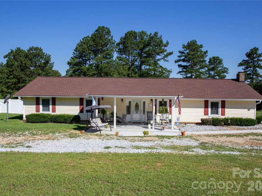 4576 Hwy 213 Highway, Winnsboro, SC 29180.  MLS# CAR4412639, YatesRealty ID 48698. 