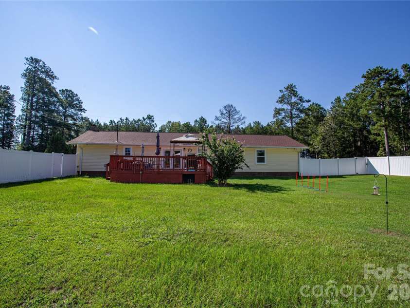4576 Hwy 213 Highway, Winnsboro, SC 29180.  MLS# CAR4412639, YatesRealty ID 48698. 