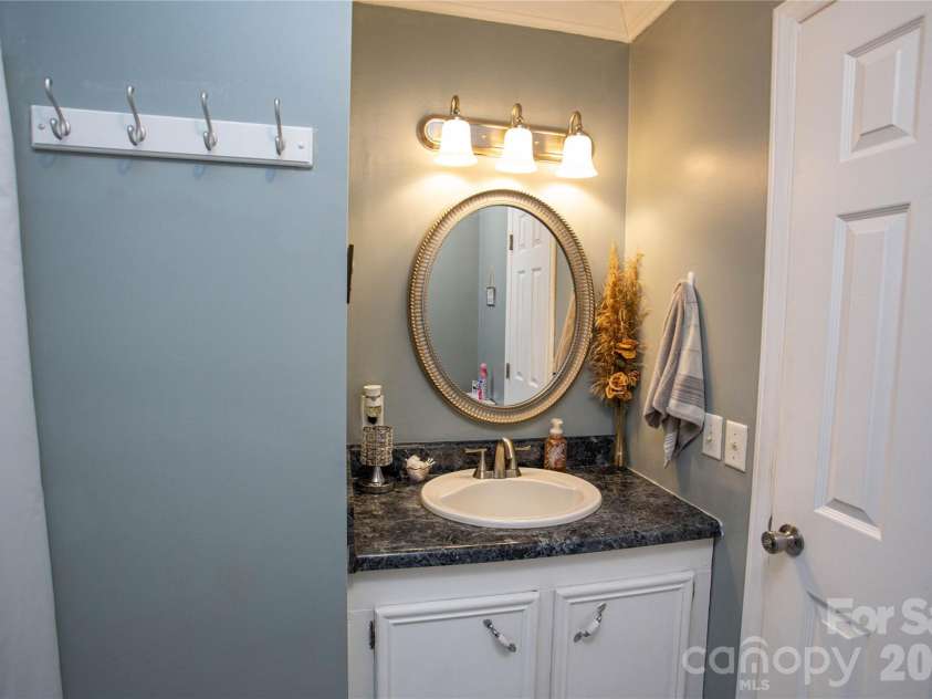 4576 Hwy 213 Highway, Winnsboro, SC 29180.  MLS# CAR4412639, YatesRealty ID 48698. 