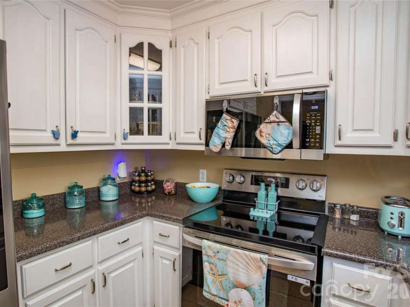 4576 Hwy 213 Highway, Winnsboro, SC 29180.  MLS# CAR4412639, YatesRealty ID 48698. 