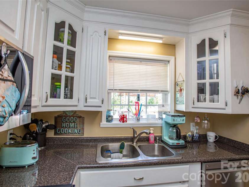 4576 Hwy 213 Highway, Winnsboro, SC 29180.  MLS# CAR4412639, YatesRealty ID 48698. 